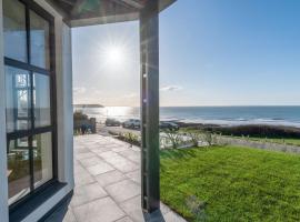 Azure Bay, hotel in Woolacombe