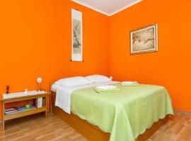 Studio apartment Josip