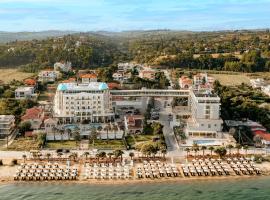 Wellness Santa Hotel, hotell i Agia Trias