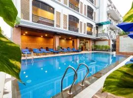 Blanc Smith Hotel