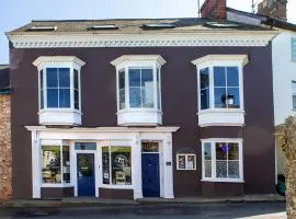 The Bear House B&B, Ensuite room above the Bakery, Colyton