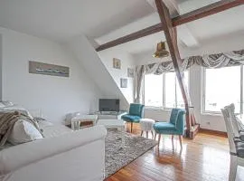 Côté cottage Apt 3 chambres bien équipée vue imprenable sur port et mer