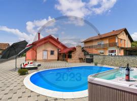 Lovely Home In Mali Bukovec With House A Panoramic View, hotel with parking in Mali Bukovec