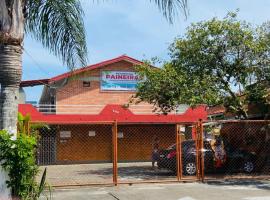 Pousada Residencial Paineiras: Guaratuba'da bir otel