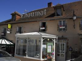 Hotel Chez Chaumat: Cérilly şehrinde bir otel