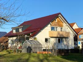 Ferienwohnung im Obstgarten, family hotel sa Achberg