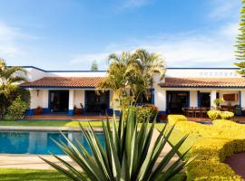 Casa vacacional con piscina para 14 personas, aluguel de temporada em Oaxaca de Juárez