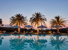 Yria Island Boutique Hotel & Spa, family hotel in Parasporos