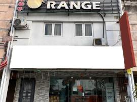 RED ORANGE HOTEL, hotel v destinaci Pelabuhan Kelang