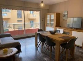 F3 lumineux avec terrasse, garage, clim et ascenseur à 500m du centre et 800m des thermes - FR-1-703-85