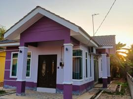 NazLa Homestay Pendang, holiday home in Pendang