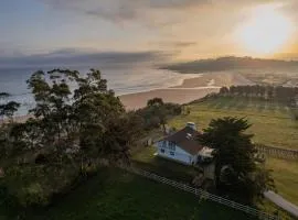 Wishome-Preciosa villa para familias al borde del mar en Parque Natural Oyambre -Comillas