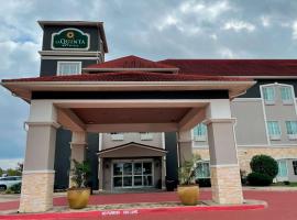 La Quinta by Wyndham Waxahachie: Waxahachie şehrinde bir otel