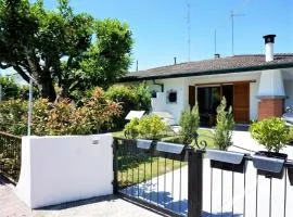 Inviting Porto Santa Villa for 6