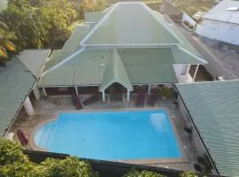Villa JADE, VUE MER, PISCINE PRIVEE, PLAGE A PIEDS