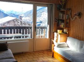 Studio belle vue sur les montagnes, apartment in Le Grand-Bornand