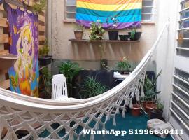 Arco Iris Guest House, hotel in Porto Alegre