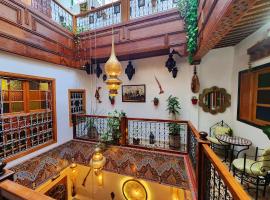 Riad Dar Kassim, hostal o pensión en Fez