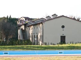 San Ruffino Apartments, hotell i Lari