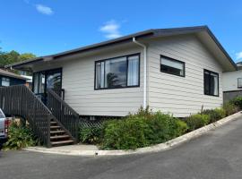 Unit 2 Kaiteri Apartments and Holiday Homes, Hotel in Kaiteriteri