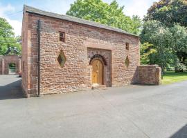 Corby Castle - Diamond Cottage - Uk34668, hotel with parking in Great Corby