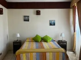 Escapada para 2 cerca Playa y Pueblito La Herradura