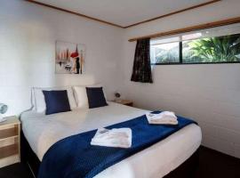 Unit 9 Kaiteri Apartments and Holiday Homes، فندق في كايتيريتيري