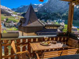 Heimelige Ferienwohnung mit Sicht in die Bergwelt, apartma v mestu Bivio