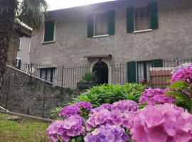 Casa Angela, holiday home in Perledo