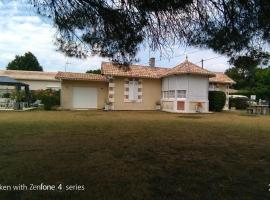 MAISON Classée 3*, hotel i Gujan-Mestras