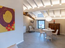 Apartamentos en Baztan HIRU KABI, HIGA, Hotel in Lecároz