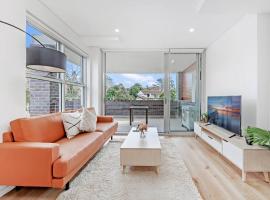 Aircabin｜Beecroft｜Cozy Spacious｜2 Beds Apt+Parking, hotel with parking in Beecroft