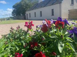 Sea View ,Cottage2 Dunnetbay accommodation, beach rental in Castletown