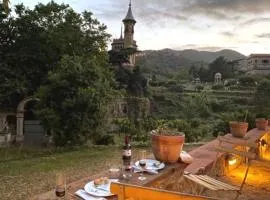 Beautiful spot for remote work (and romance!)