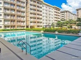 Cozy Entire Condo unit in Trees