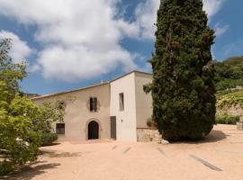 Romantic Stay in Grand Setting, self-catering accommodation in Alella