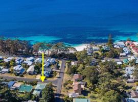 Bowen View, holiday home in Hyams Beach
