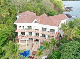 Room in Apartment - Agradable Habitacion En Playa Flamingo، بيت ضيافة في بلايا فلامنغو
