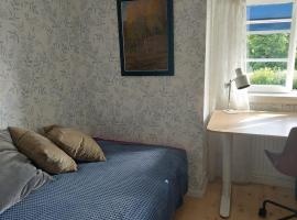 Guest room, feriebolig i Uppsala