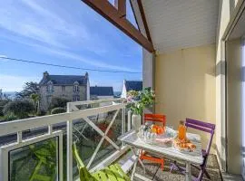 Apartment Les Villas de Kermaria by Interhome