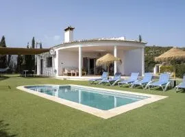 Villa Aguacate