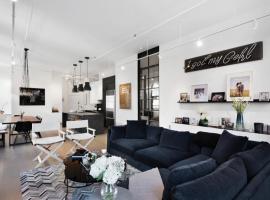 Spacious 4 Bedroom 2,000 square- foot loft in Soho, NYC, serviced apartment in New York