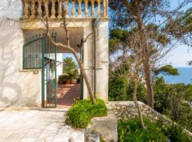 Bilocale - Rosa seaview in villa, khách sạn ở Santa Cesarea Terme