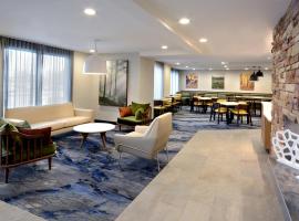 Fairfield Inn Greensboro Airport: Greensboro, Piedmont Triad Havaalanı - GSO yakınında bir otel