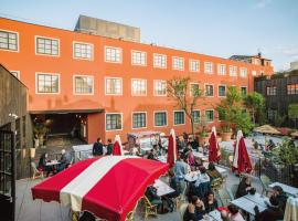 MOB HOTEL Paris Les Puces, cheap hotel in Saint-Ouen