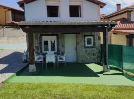 CASITA INDEPENDIENTE EN SUANCES Parking - Wifi - Jardín