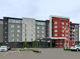 Courtyard by Marriott Saskatoon Airport، فندق بالقرب من مركز ساسكتل، ساسكاتون