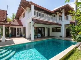 Beachfront Resort Villa Baan Tawan 3BR