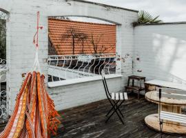 Cosy Apartment with Big Quiet & Sunny terras, lägenhet i Gent