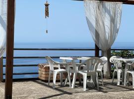 Rooms to let Spiropali, B&B in Piqeras